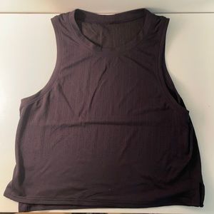 Lululemon Train To Be tank top women’s size 4